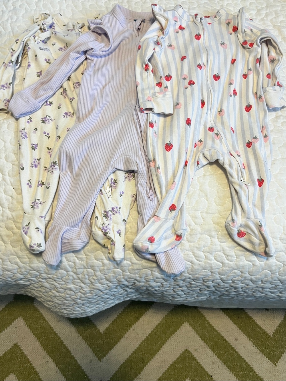 Old Navy Baby Girl 2-Way Zip Footie Sleeper Pajamas Bundle (3 pack) size 0-3
